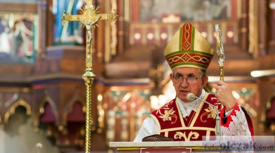 Uroczystości pogrzebowe + śp. Księdza Biskupa Jana Styrny (wideo)